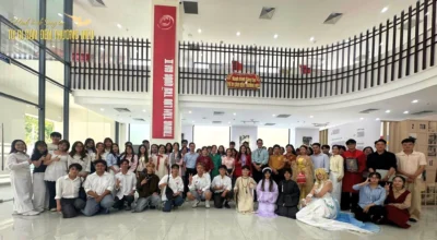Recap Vòng Bán kết Chương trình Học thuật Mùa 2: Triển lãm 30 tác phẩm tranh